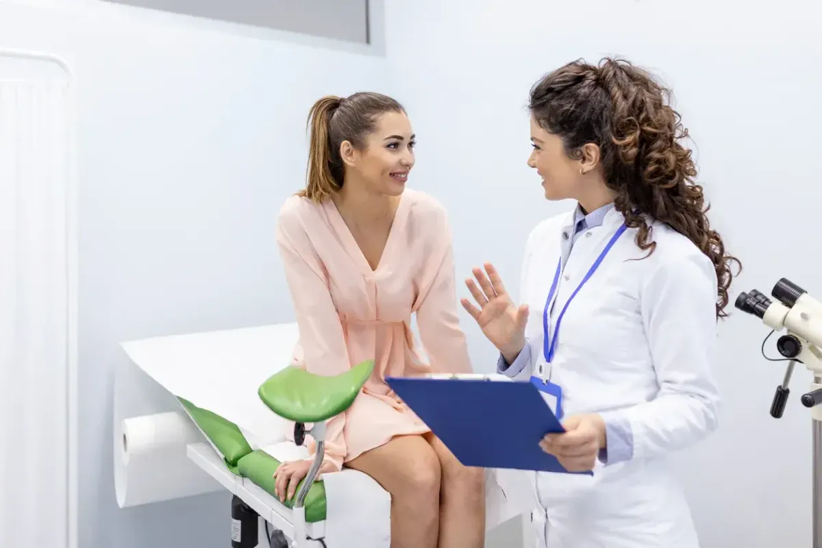 Ginecólogo — seguro de salud Adeslas
